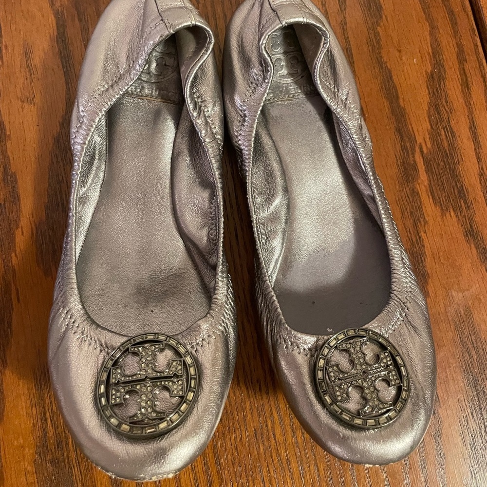 Tory Burch Reva Ballet flats. Size 5